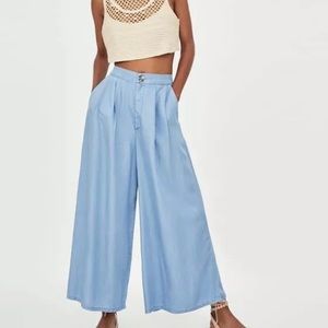 SOLD✖️✖️Zara high waisted culottes in light blue